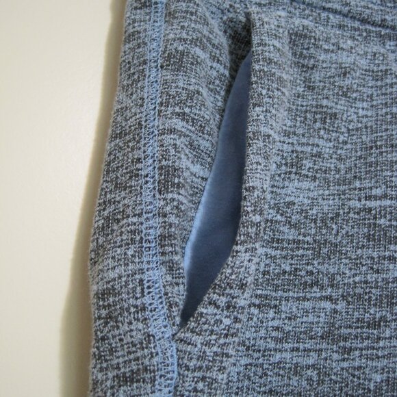 Bundle of 2 Old Navy Kids Shorts - Blue and Green - Picture 4 of 13